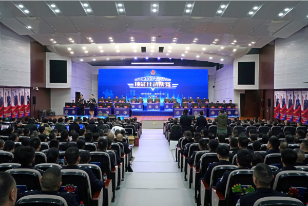 万通配资 高新区分局民警李中省获全市社区民警先进典型选树技能比武决赛二等奖