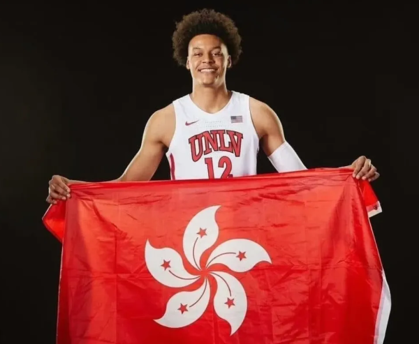 恒利配资 当内援？混血中锋竟是中国香港人 他为公牛战NBA夏联值CBA状元签